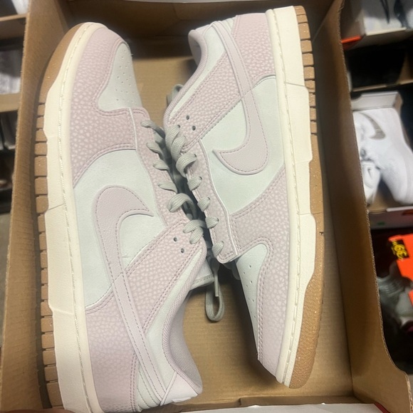 Nike Shoes - Nike Dunk Women Size 11.5 new
